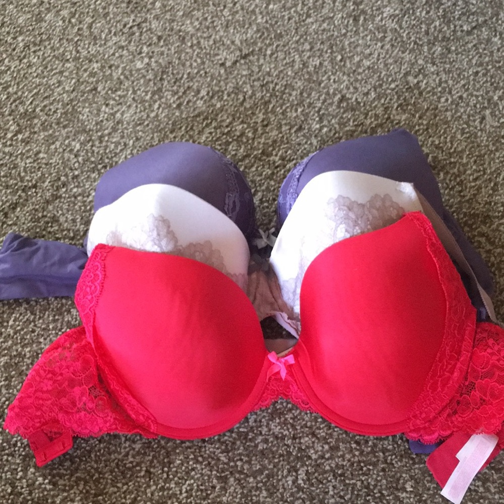 Body by Victoria Secrets Memory Foam Bras